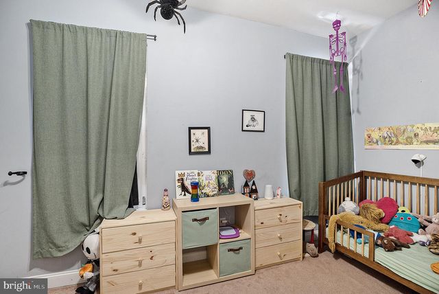 146 VASSAR ST, Philadelphia, PA 19128