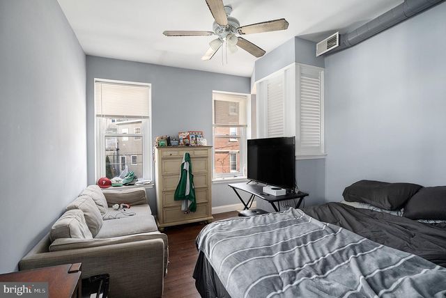 146 VASSAR ST, Philadelphia, PA 19128