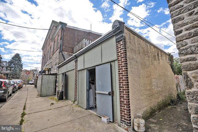 146 VASSAR ST, Philadelphia, PA 19128