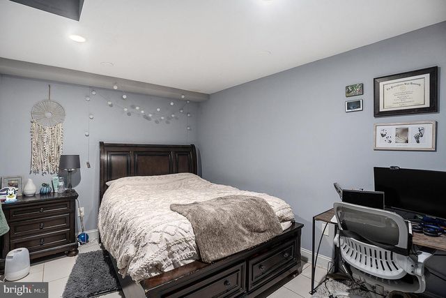 146 VASSAR ST, Philadelphia, PA 19128