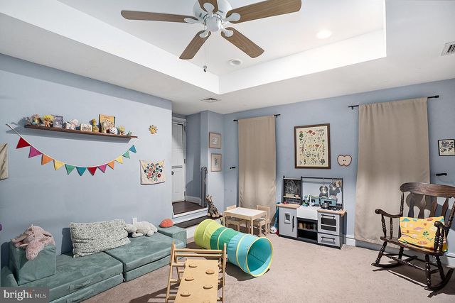 146 VASSAR ST, Philadelphia, PA 19128