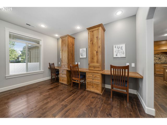 12502 Nw 49TH Ave, Vancouver, WA 98685