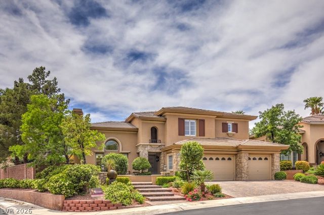 10201 Owls Peak Court, Las Vegas, NV 89144