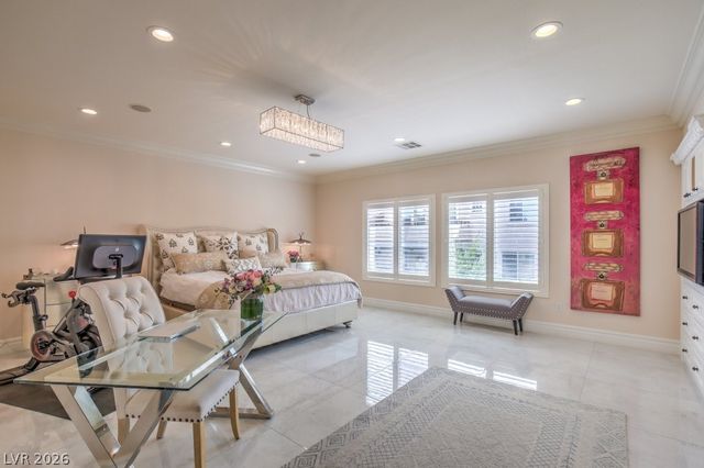 10201 Owls Peak Court, Las Vegas, NV 89144