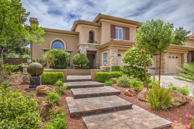 10201 Owls Peak Court, Las Vegas, NV 89144