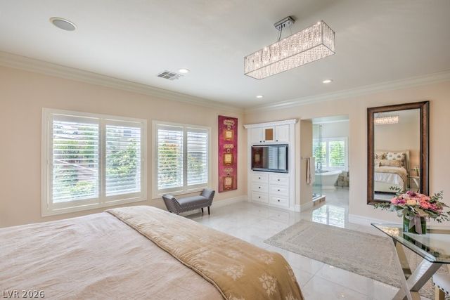 10201 Owls Peak Court, Las Vegas, NV 89144