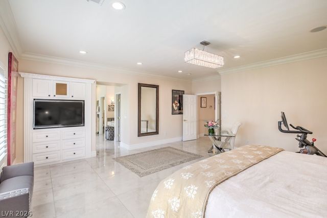 10201 Owls Peak Court, Las Vegas, NV 89144