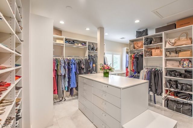 10201 Owls Peak Court, Las Vegas, NV 89144