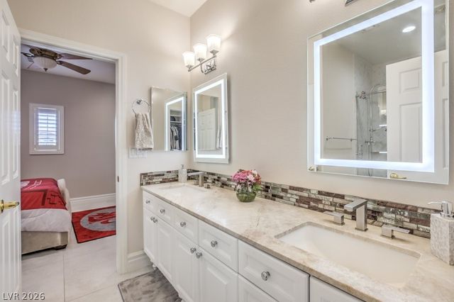 10201 Owls Peak Court, Las Vegas, NV 89144