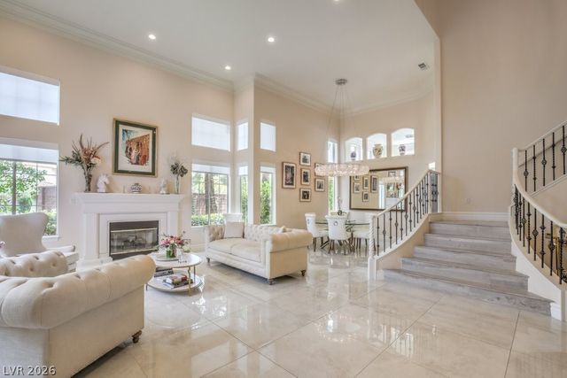 10201 Owls Peak Court, Las Vegas, NV 89144