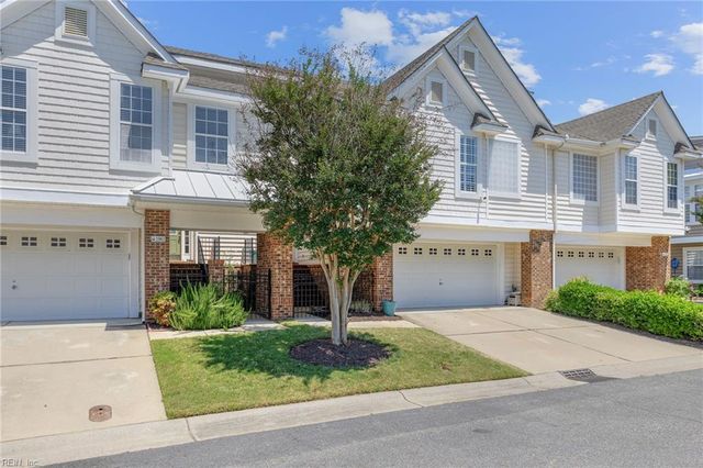1059 Bay Breeze DR, Suffolk, VA 23435