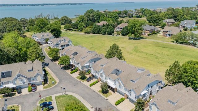 1059 Bay Breeze DR, Suffolk, VA 23435