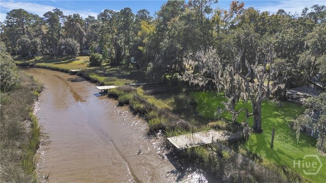 1613 Lake Drive, Midway, GA 31320