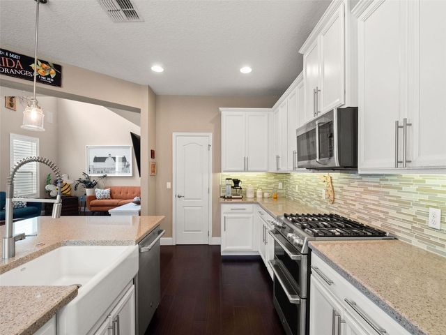 15073 VALVERSE ALLEY, Winter Garden, FL 34787