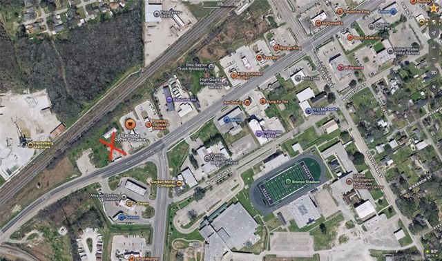 900 Highway 90, Dayton, TX 77535