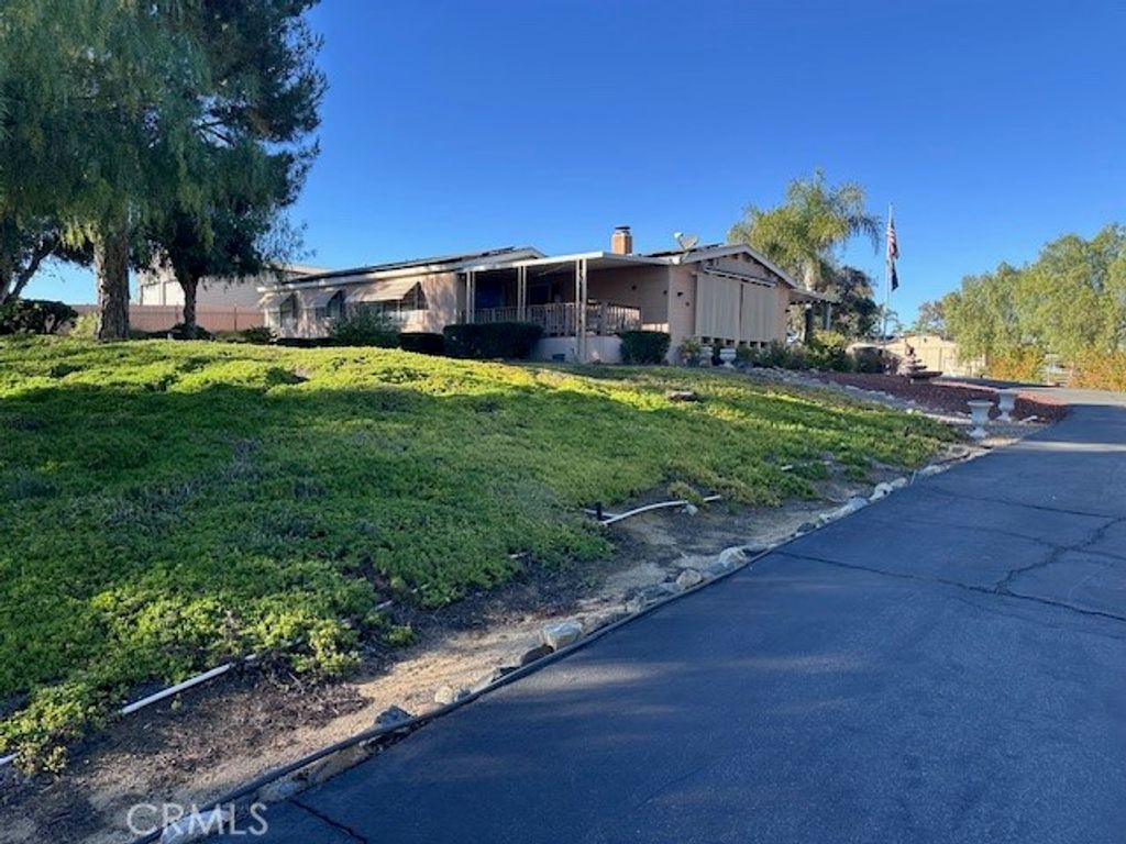 32830 Shrimp, Winchester, CA 92596