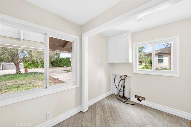 910 W Valencia Mesa, Fullerton, CA 92835