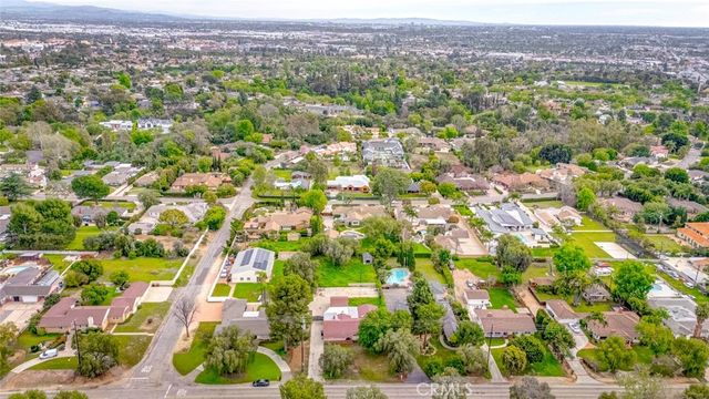 910 W Valencia Mesa, Fullerton, CA 92835