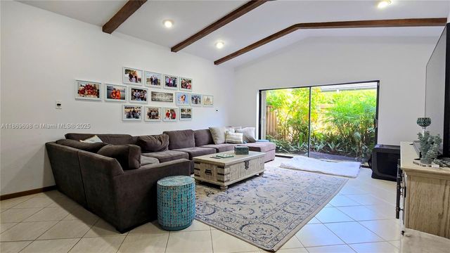 15305 SW 74th Ct, Palmetto Bay, FL 33157
