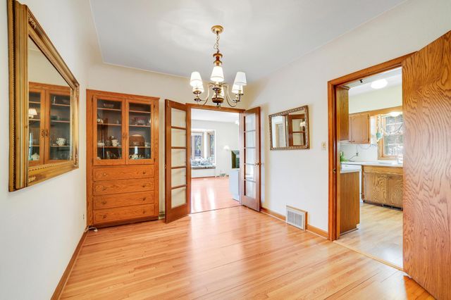 4200 Beard Avenue N, Robbinsdale, MN 55422