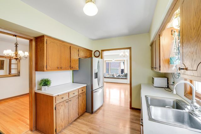 4200 Beard Avenue N, Robbinsdale, MN 55422