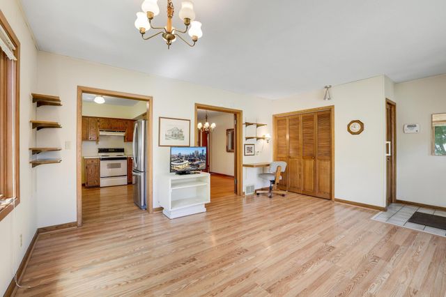 4200 Beard Avenue N, Robbinsdale, MN 55422