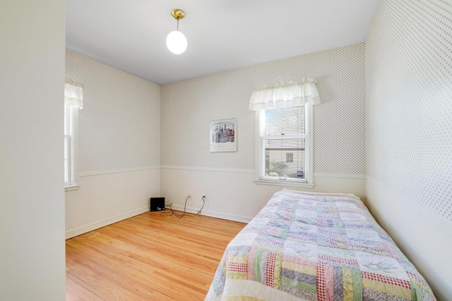 4200 Beard Avenue N, Robbinsdale, MN 55422