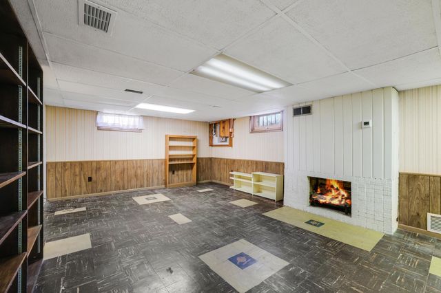 4200 Beard Avenue N, Robbinsdale, MN 55422