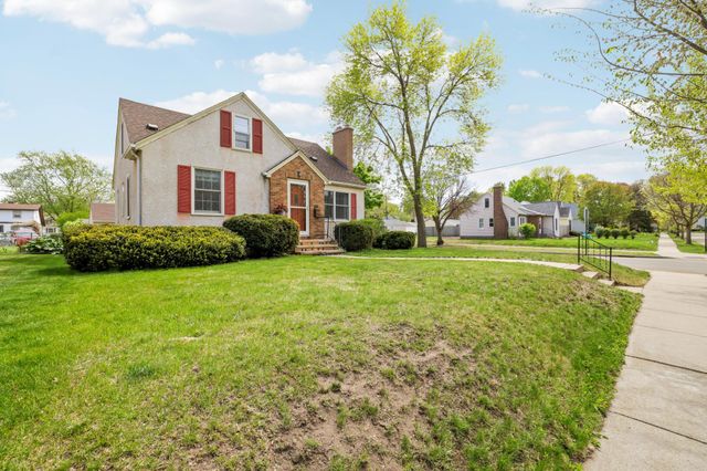 4200 Beard Avenue N, Robbinsdale, MN 55422