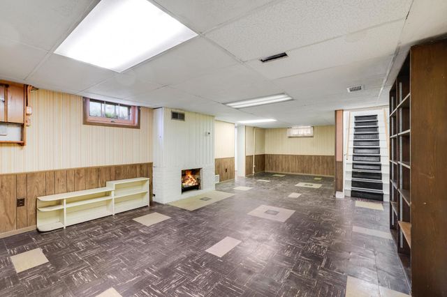 4200 Beard Avenue N, Robbinsdale, MN 55422