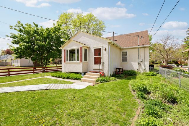 4200 Beard Avenue N, Robbinsdale, MN 55422