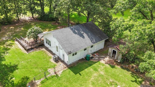 29809 S Cafe Line Rd, Albany, LA 70711