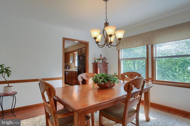 810 ACRI RD, Mechanicsburg, PA 17050