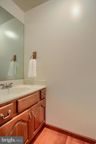810 ACRI RD, Mechanicsburg, PA 17050
