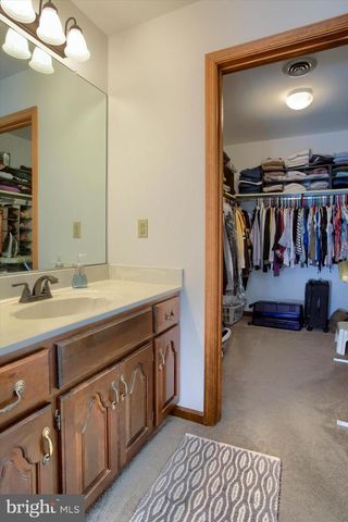 810 ACRI RD, Mechanicsburg, PA 17050