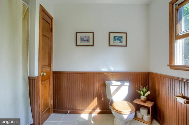 810 ACRI RD, Mechanicsburg, PA 17050