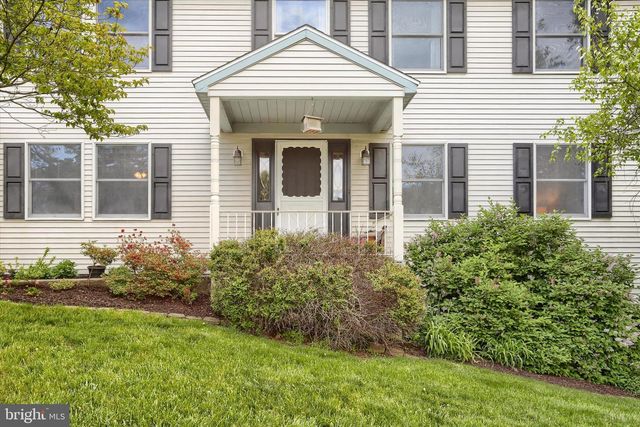 810 ACRI RD, Mechanicsburg, PA 17050