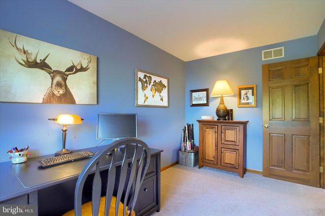 810 ACRI RD, Mechanicsburg, PA 17050