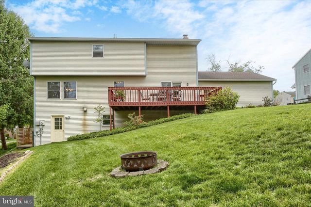 810 ACRI RD, Mechanicsburg, PA 17050