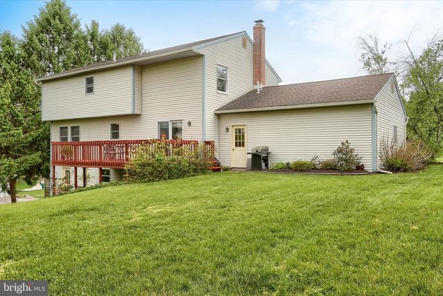810 ACRI RD, Mechanicsburg, PA 17050