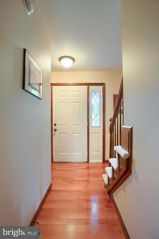 810 ACRI RD, Mechanicsburg, PA 17050