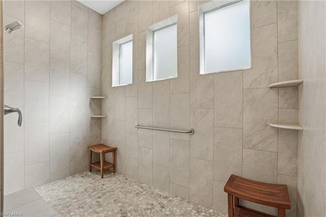 3707 5th AVE SW, Naples, FL 34117