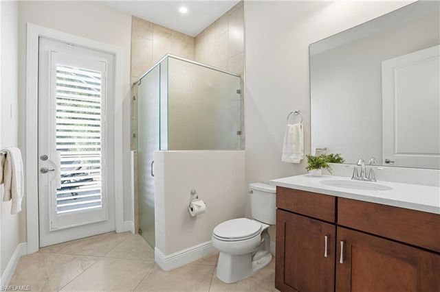 3707 5th AVE SW, Naples, FL 34117