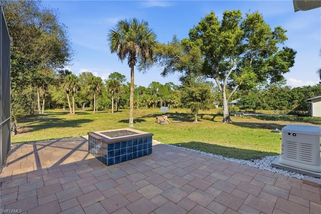 3707 5th AVE SW, Naples, FL 34117
