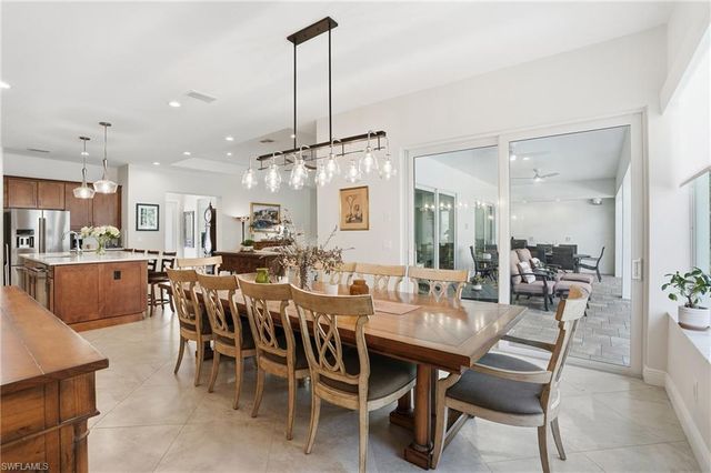 3707 5th AVE SW, Naples, FL 34117