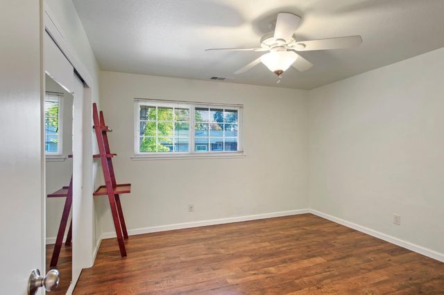 1605 Goldenwood Dr, Modesto, CA 95350