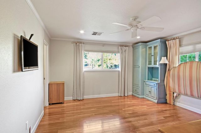 1605 Goldenwood Dr, Modesto, CA 95350