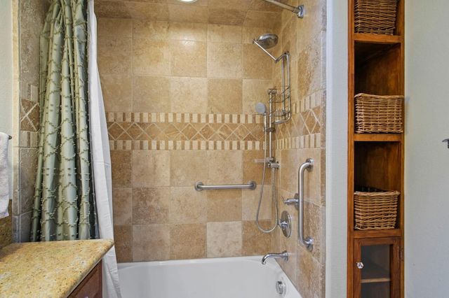 1605 Goldenwood Dr, Modesto, CA 95350