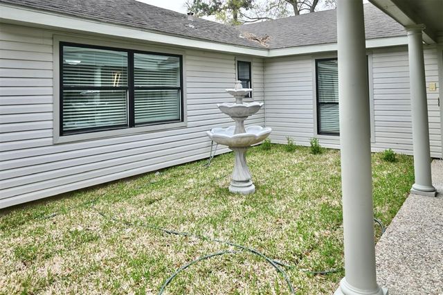 202 Pine Branch Drive, Spring, TX 77388