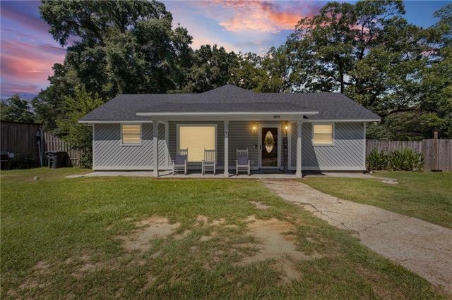 4815 Sharpless Drive E, Eight Mile, AL 36613